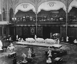 Le groupe en plâtre au Grand Palais en 1909
Source : www.bouchard-sculpteur.com