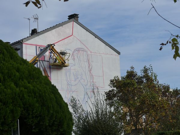 Fresque en cours de réalisation. 