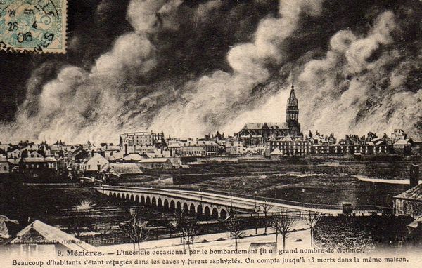 Carte postale Mézières Incendie occasionné par le bombardement
Collection Ardennes, toujours...